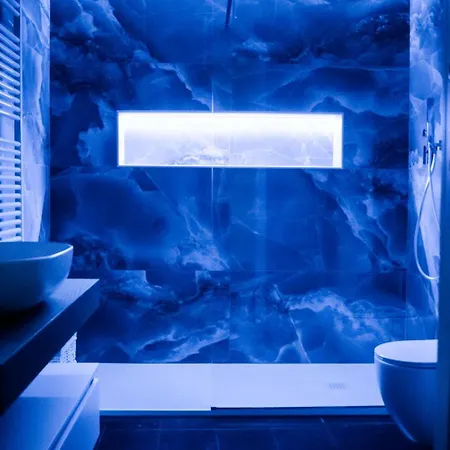 Crystal Luxury 3*