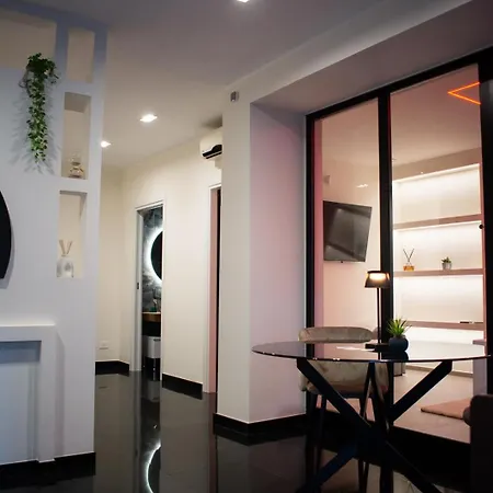 Konukevi Crystal Luxury 3*